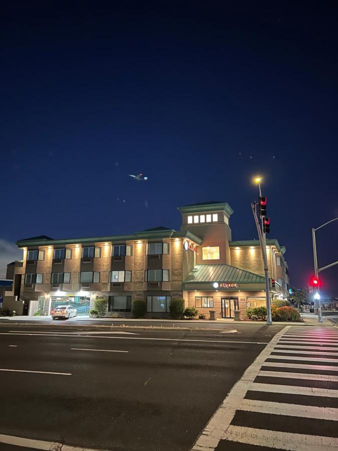 Hotel Aluxor Sfo, Shuttle Service San Bruno Exterior photo